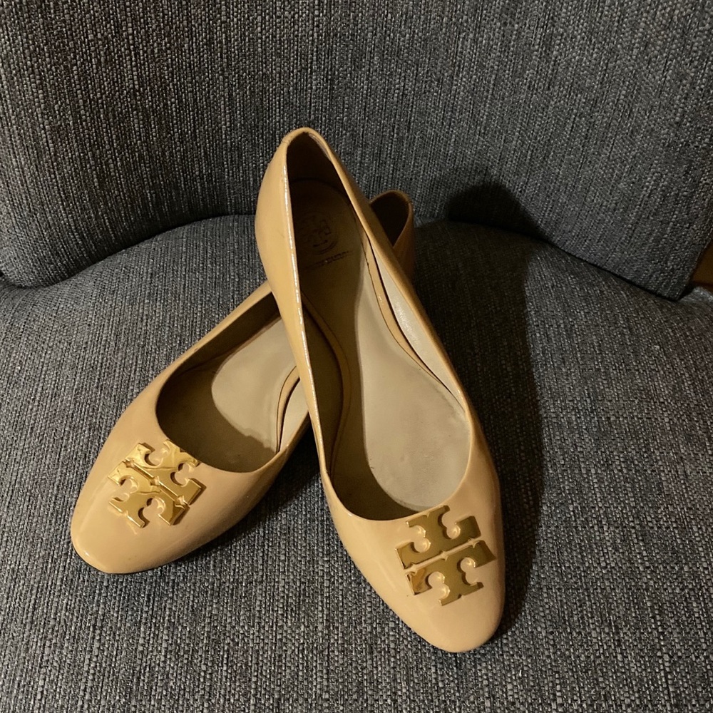 Patent leather Tory Burch flats